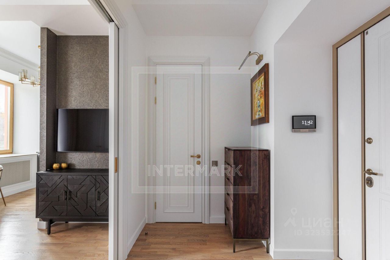 Аренда 2-комн квартиры на вторичном рынке Фрунзенская набережная, 48