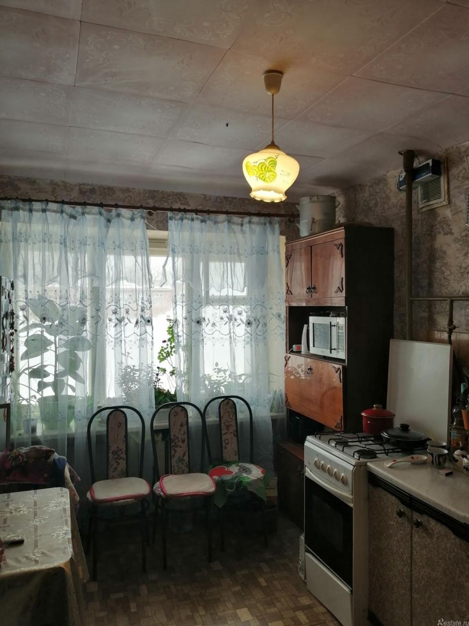 Продажа 6-комн квартиры на вторичном рынке Павловский Посад, Фрунзе ул., 14