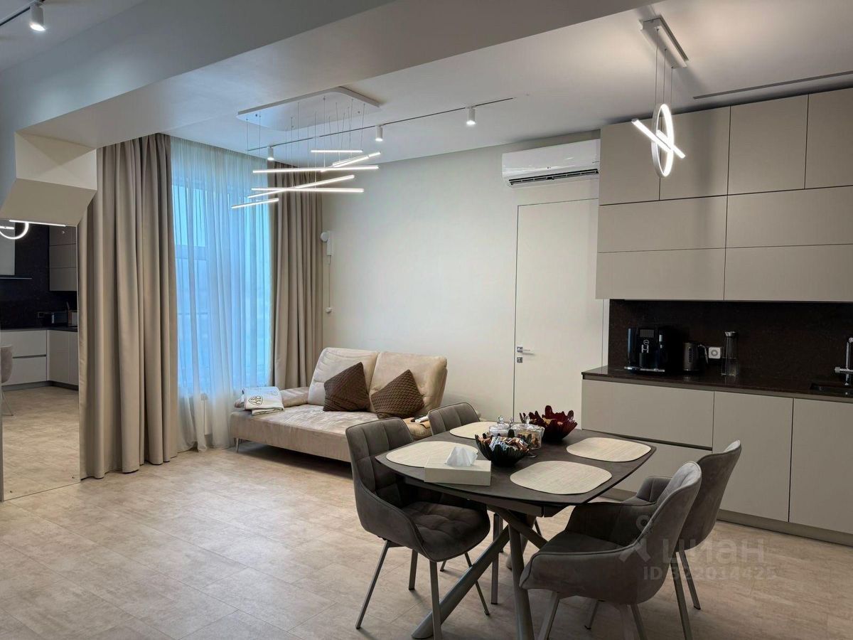 Продажа 3-комн квартиры на вторичном рынке Верейская улица, 29С151