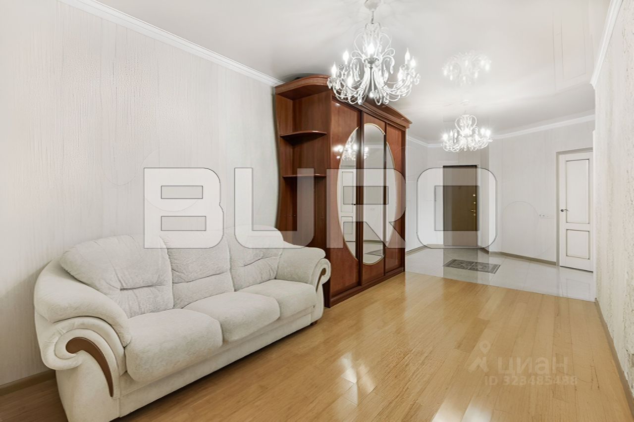 Продажа 2-комн квартиры на вторичном рынке Азовская улица, 24К2