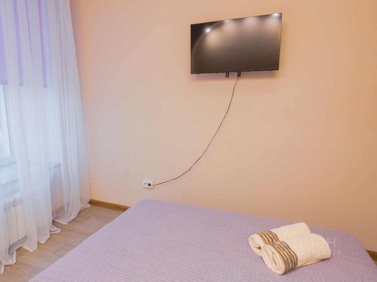 Аренда 4-комн квартиры на вторичном рынке Подколокольный переулок, 11