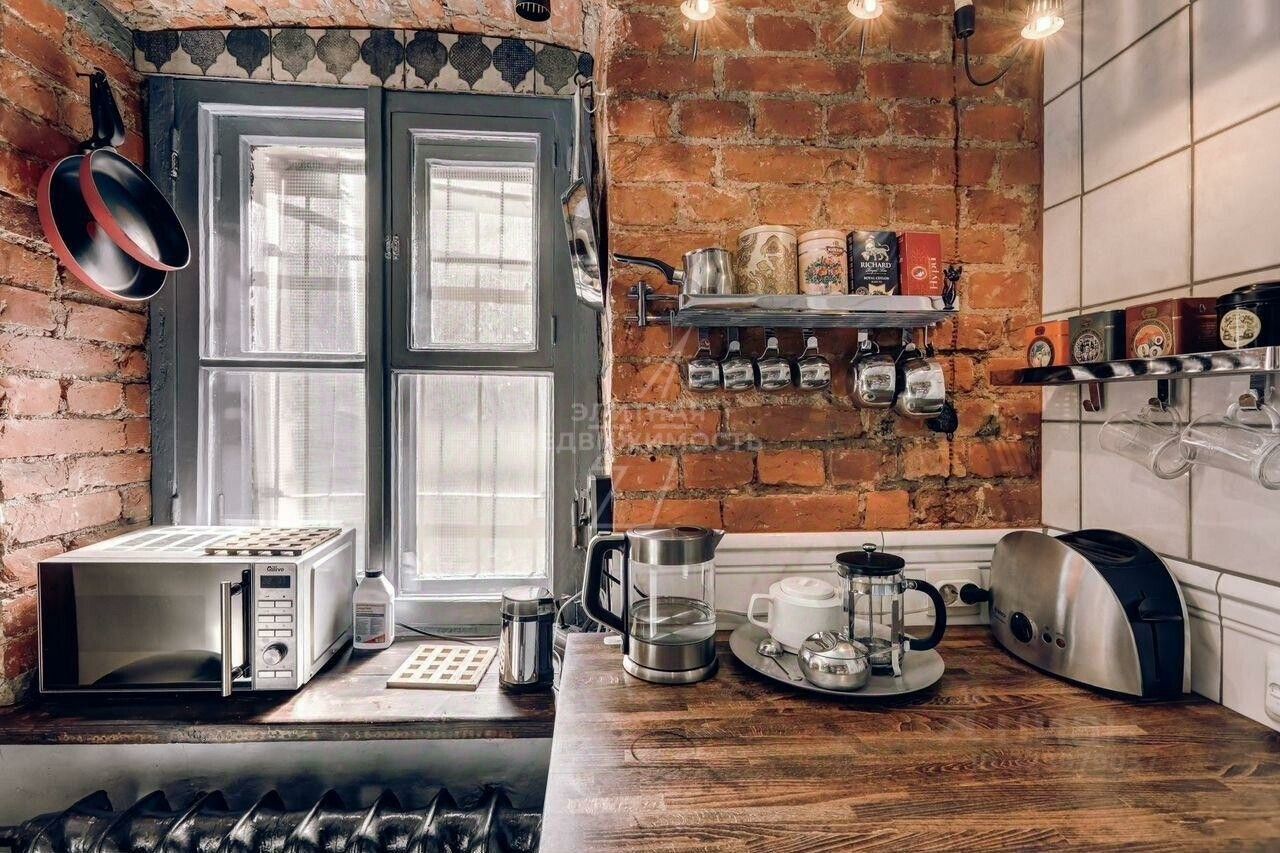 Аренда 3-комн квартиры на вторичном рынке Лиговский проспект, 72