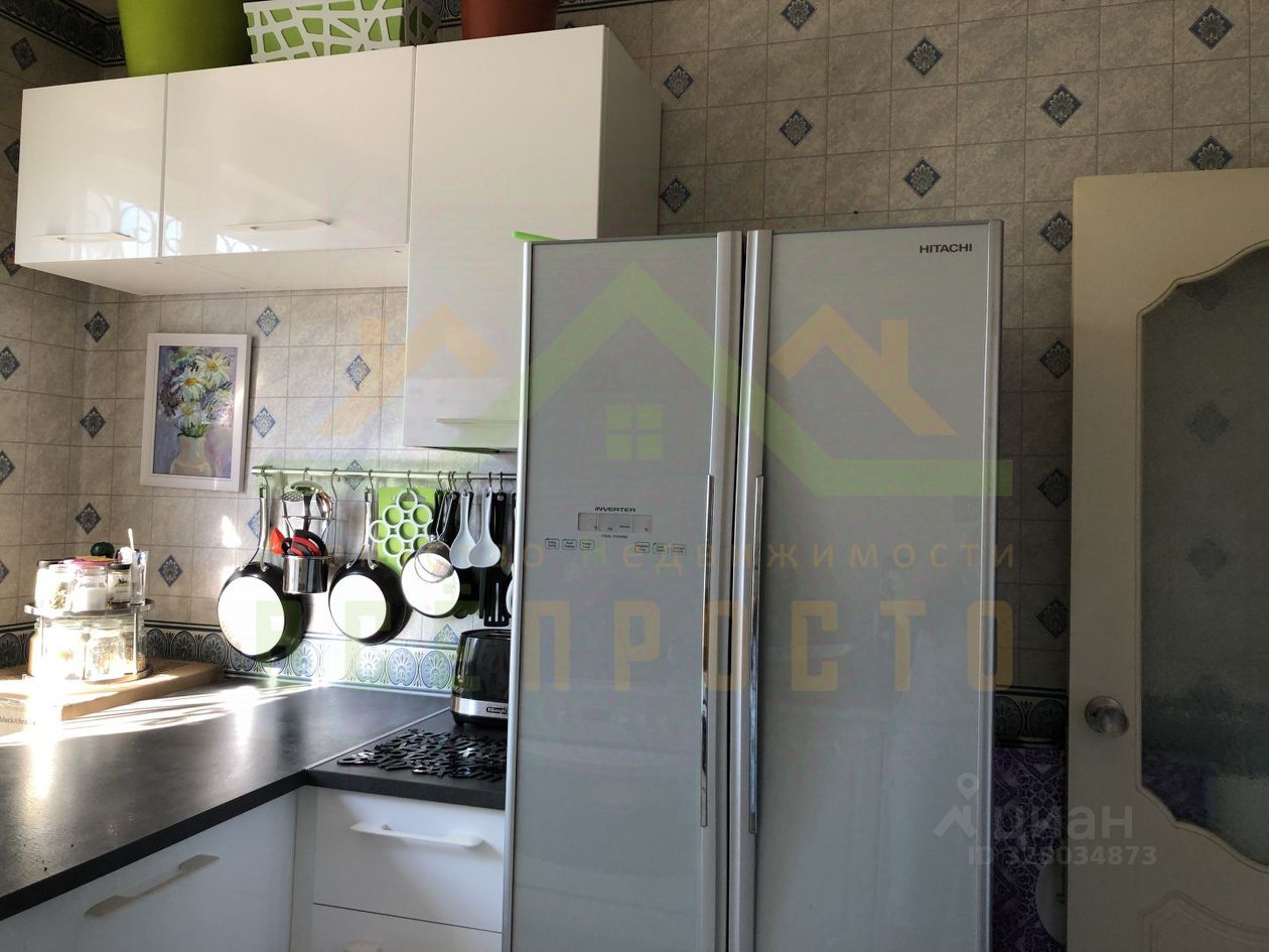 Продажа 2-комн квартиры на вторичном рынке улица Адмирала Лазарева, 40