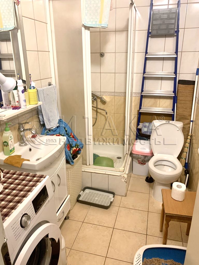 Продажа комнаты Выборг, Ленинградское,  д. 25