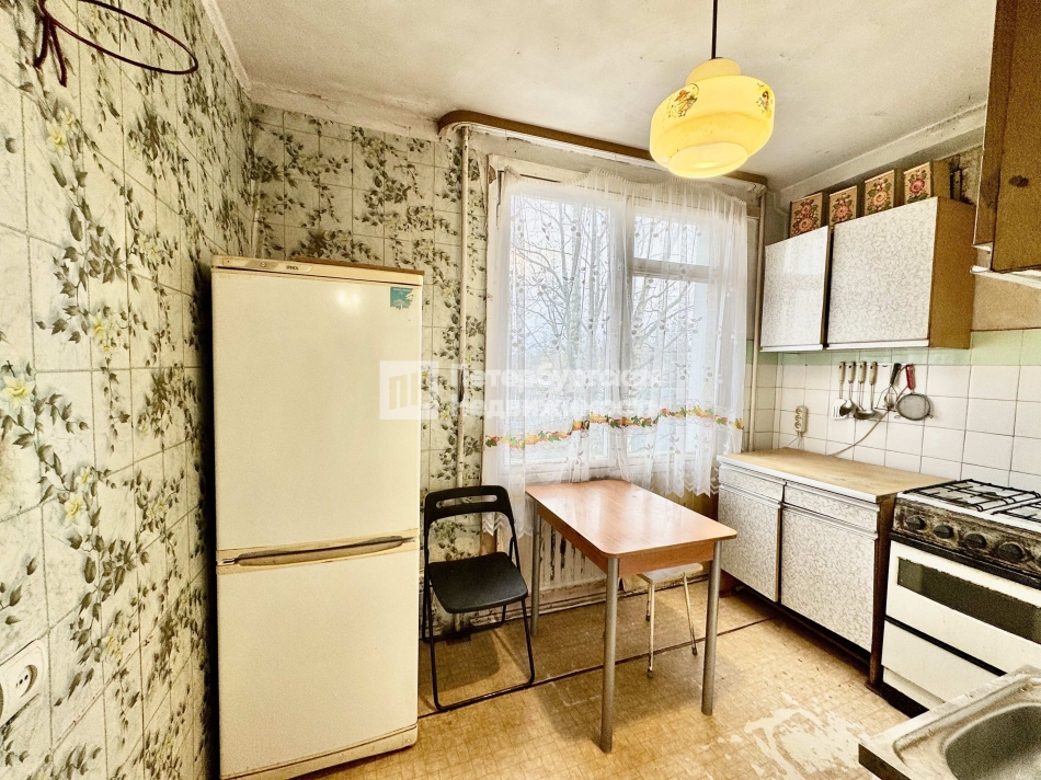 Продажа 4-комн квартиры на вторичном рынке ул Козлова, д 45 к 2