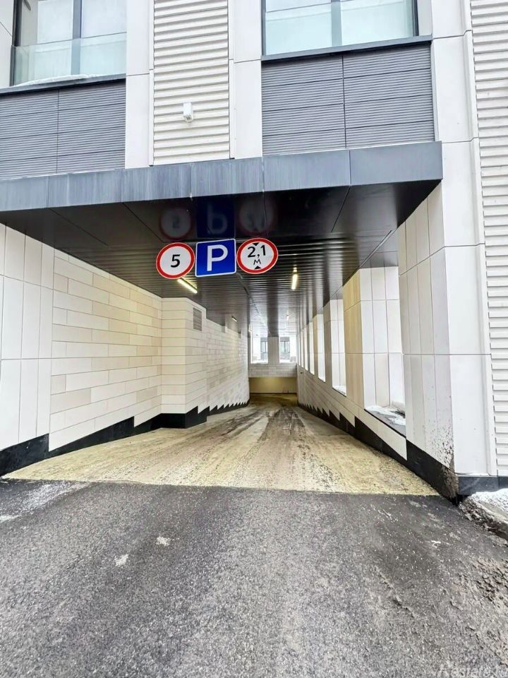 Продажа гаража Петровский проспект,  д. 28 к2 с1