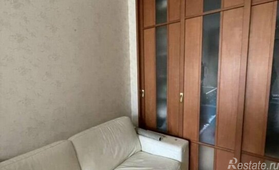 Продажа 1-комн квартиры на вторичном рынке Невский пр-кт,  д. 139