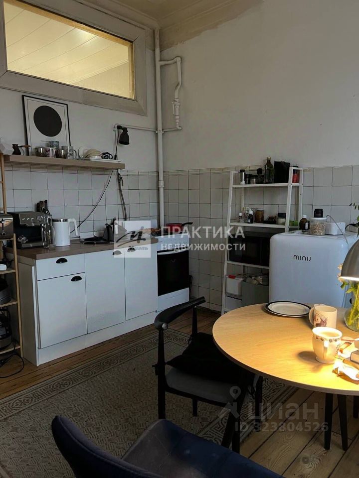 Продажа 2-комн квартиры на вторичном рынке Ленинградский проспект, 12