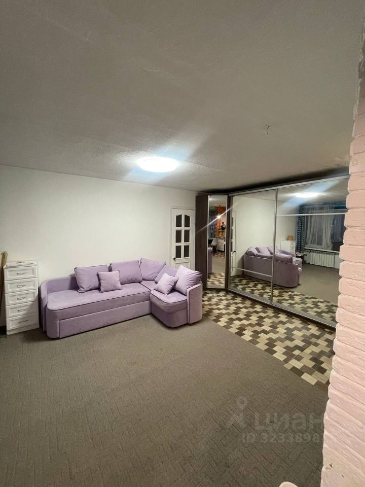 Продажа 2-комн квартиры на вторичном рынке Октябрьская набережная, 76К2