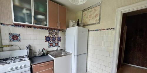 2-комн квартира улица Константинова,  д. 9
