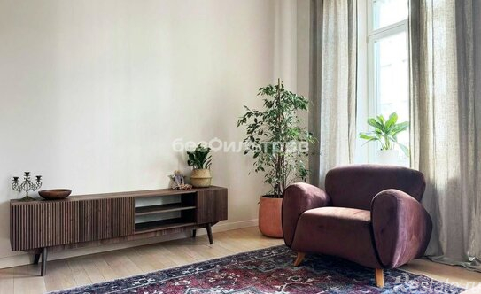 Продажа 2-комн квартиры на вторичном рынке ул Тимура Фрунзе,  д. 18