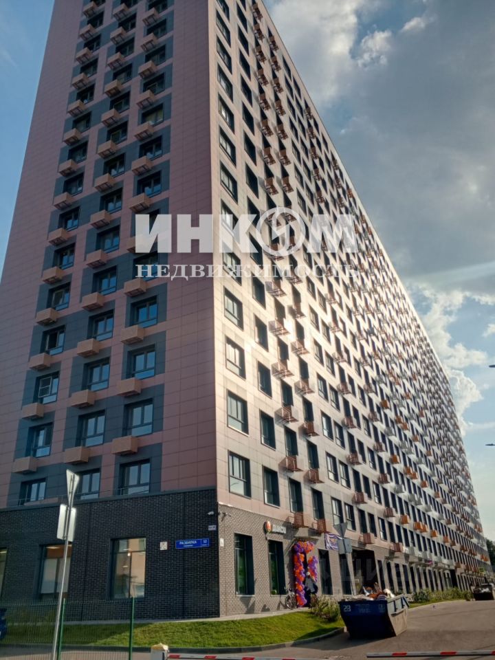 Продажа 3-комн квартиры на вторичном рынке пос. Развилка, 52к1