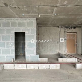 Продажа 3-комн квартиры на вторичном рынке Клинская улица,  д. 2А