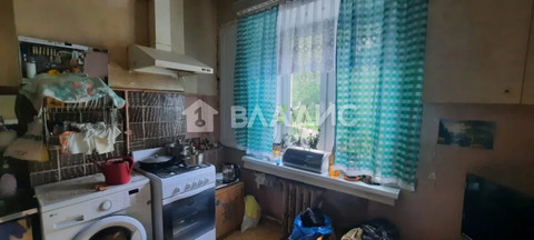 Продажа 2-комн квартиры на вторичном рынке Нейшлотский пер.,  д. 6