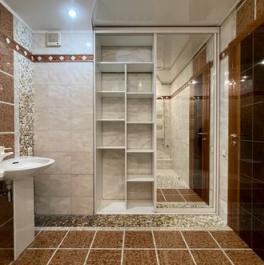 Продажа 5-комн квартиры на вторичном рынке Пятницкое ш,  д. 36 к3