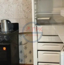 Продажа 1-комн квартиры на вторичном рынке Верхние Поля ул,  д. 28