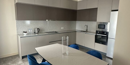 3-комн квартира Вязовая улица,  д. 10