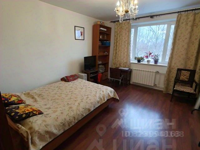 Аренда 2-комн квартиры на вторичном рынке улица Исаковского, 25К2