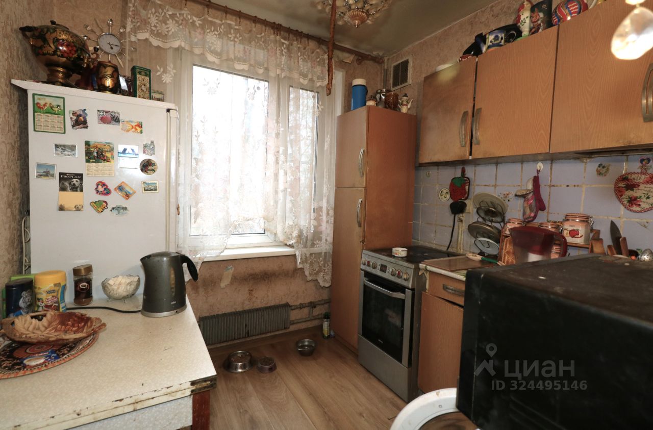 Продажа 3-комн квартиры на вторичном рынке Стартовая улица, 21