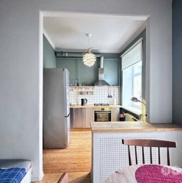 Аренда 1-комн квартиры на вторичном рынке ул Белоусова,  д. 6/42