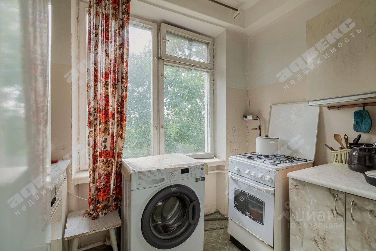 Продажа комнаты проспект Космонавтов, 18К1