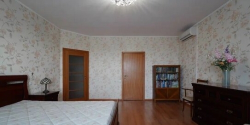2-комн квартира ул Сикейроса,  д. 1