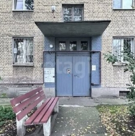 Продажа 1-комн квартиры на вторичном рынке Металлистов пр-кт,  д. 130