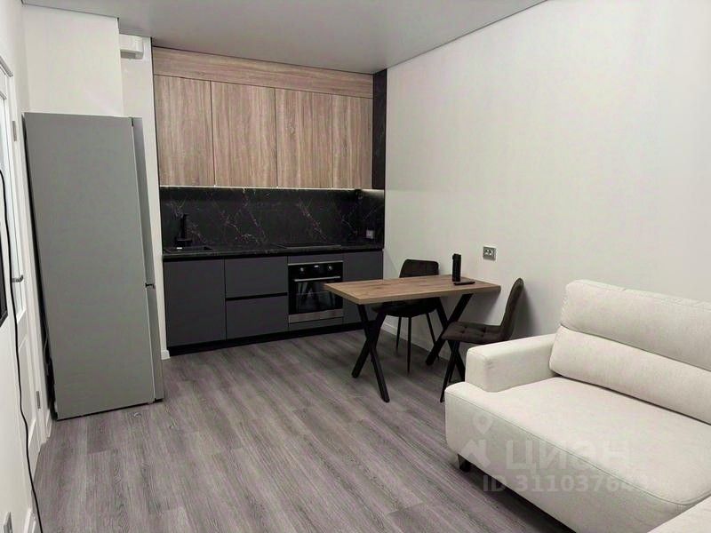 Аренда 2-комн квартиры на вторичном рынке Дальневосточный проспект, 19к1