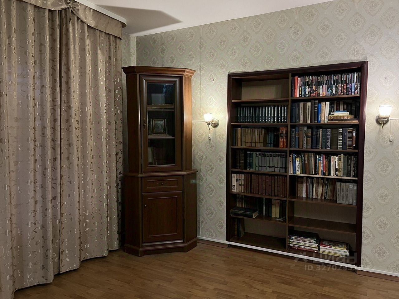 Продажа 2-комн квартиры на вторичном рынке Мучной переулок, 3