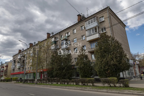 Продажа 2-комн квартиры на вторичном рынке Королев, ул. Коминтерна,  д. 17