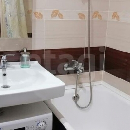 Продажа 1-комн квартиры на вторичном рынке Космонавтов пр-кт,  д. 37