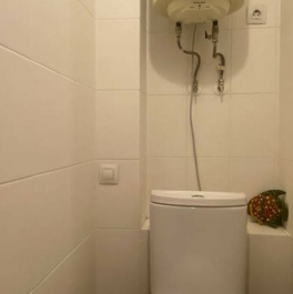 Продажа 1-комн квартиры на вторичном рынке Маршала Захарова ул,  д. 62,  к. 1