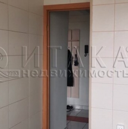 Продажа 2-комн квартиры на вторичном рынке улица Сантьяго-де-Куба,  д. 10