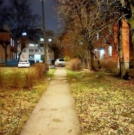 Продажа 1-комн квартиры на вторичном рынке Серпухов, ул Захаркина,  д. 17
