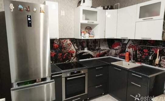 Продажа 3-комн квартиры на вторичном рынке Советский (Усть-Славянка) пр-кт,  д. 43 к1