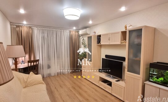 Продажа 2-комн квартиры на вторичном рынке улица Островитянова,  д. 45 к2