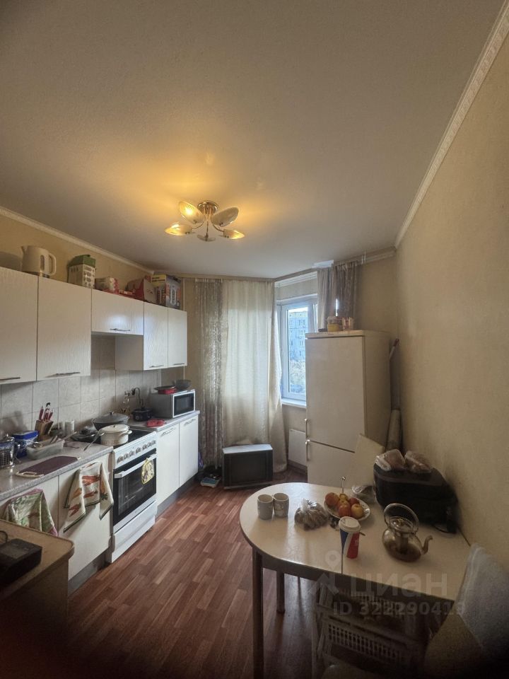 Продажа 2-комн квартиры на вторичном рынке Ясный проезд, 14