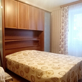 Продажа 2-комн квартиры на вторичном рынке Кавалергардская улица,  д. 30