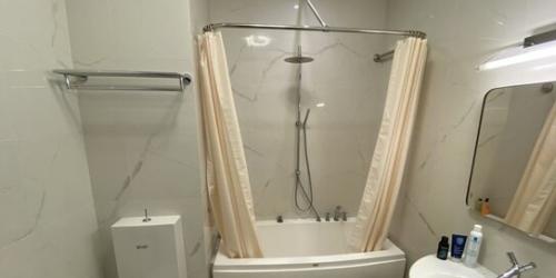 1-комн квартира Старомонетный переулок,  д. 18