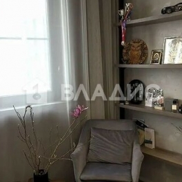 Продажа 2-комн квартиры на вторичном рынке улица Коминтерна,  д. 15