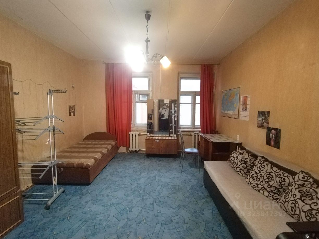 Продажа 2-комн квартиры на вторичном рынке Газовая улица, 7