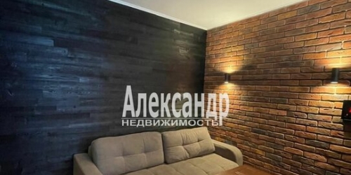 1-комн квартира улица Адмирала Трибуца,  д. 7