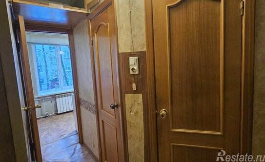 Продажа 2-комн квартиры на вторичном рынке Центральная улица,  д. 9