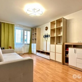 Аренда 2-комн квартиры на вторичном рынке Стрелецкая улица,  д. 5