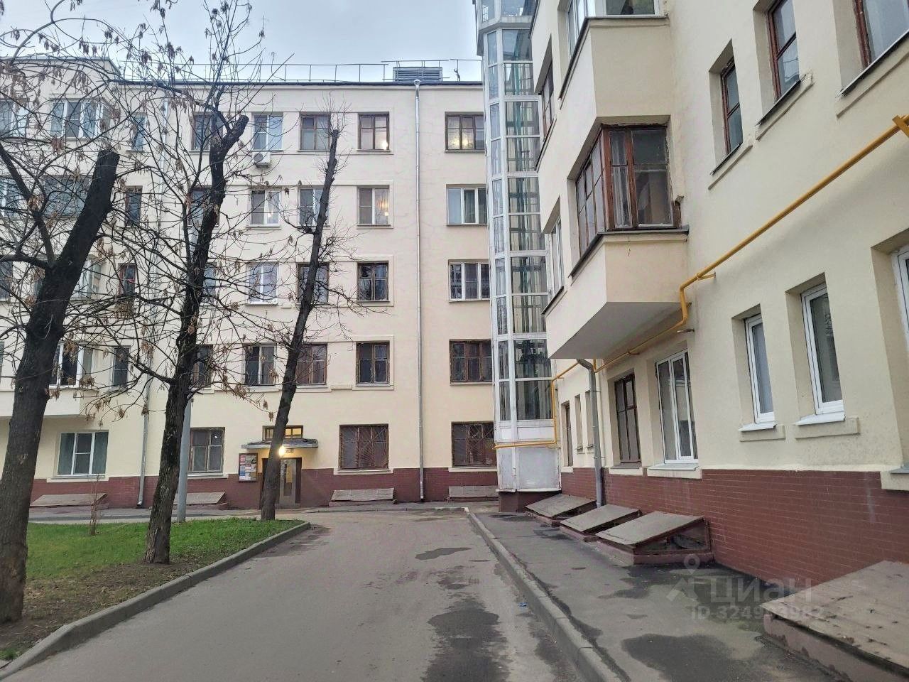 Продажа студии Авиамоторная улица, 28/4