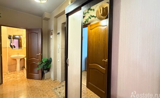 Продажа 2-комн квартиры на вторичном рынке Ломоносовский пр-кт,  д. 34