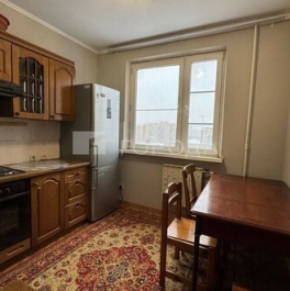 Продажа 2-комн квартиры на вторичном рынке ул Намёткина,  д. 1