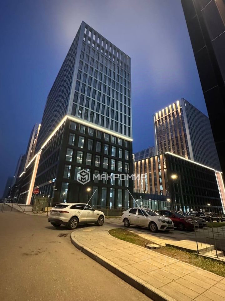 Продажа 1-комн квартиры на вторичном рынке улица Светланова, 11к2