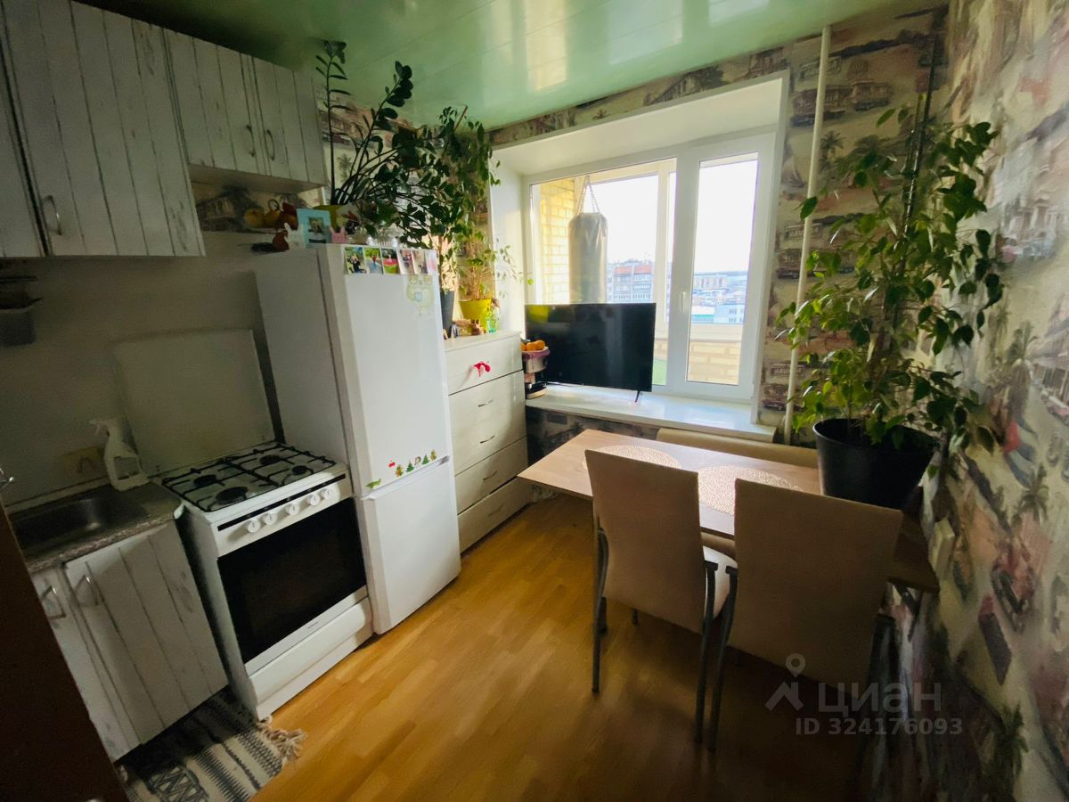 Продажа 1-комн квартиры на вторичном рынке проспект Большевиков, 35К3