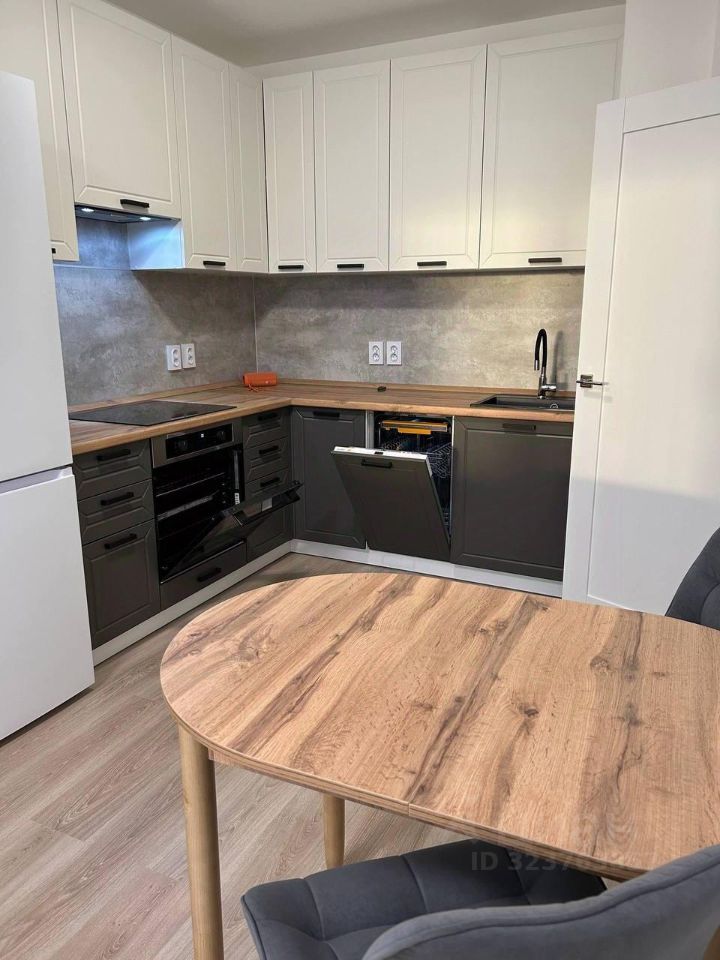 Аренда 1-комн квартиры на вторичном рынке улица Пахомовская, 16к1